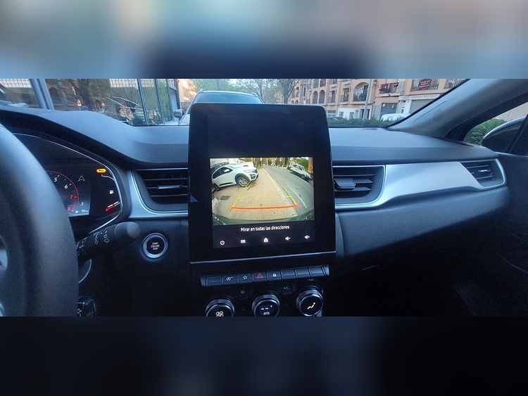 Renault Captur 1.3 TCE 140CV foto 8